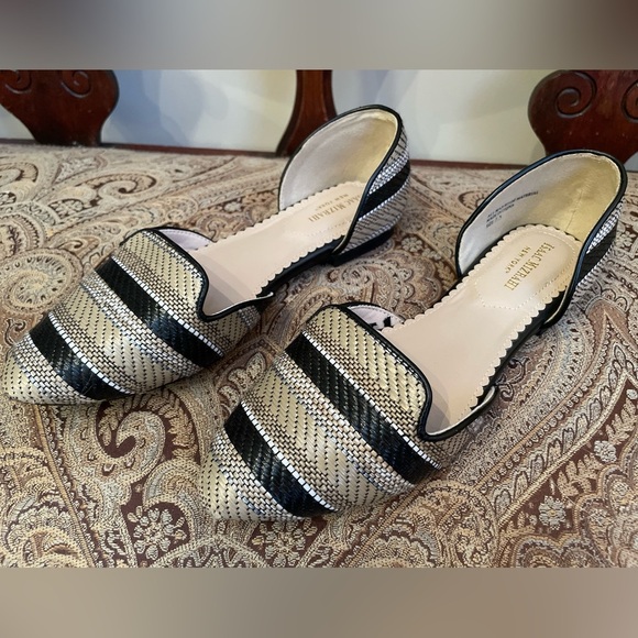 Isaac Mizrahi Shoes - Isaac Mizrahi Black and Cream Flats